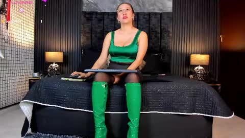 Snapshot of lissa_kim_ chatting on July 6, 2026, 1:35 am Lissa Kim online show from July 6, 2026, 1:35 am