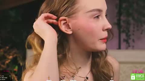 Snapshot of lissa_meooow chatting on June 18, 2026, 9:14 am your Liza again. Next stream Dec. 1 at 2 or 3 GMT online show from June 18, 2026, 9:14 am