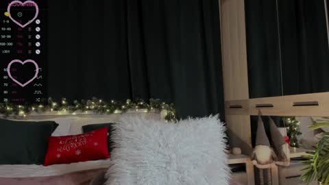 lissa_rose online show from December 15, 2024, 4:04 pm