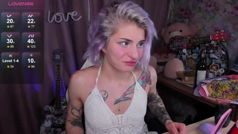 Lissa online show from December 15, 2024, 8:47 pm