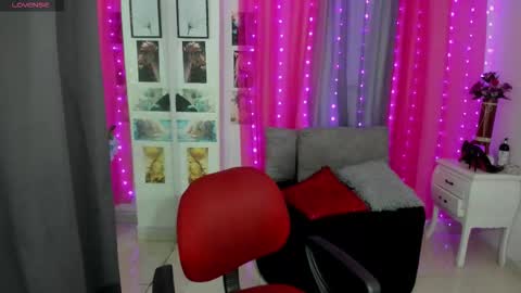 lissa online show from September 10, 2025, 9:48 pm