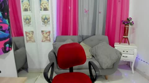 lissa online show from August 7, 2026, 10:01 pm