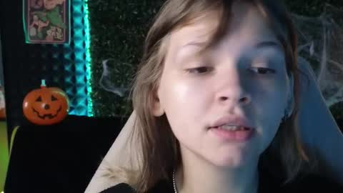 Snapshot of litabrom chatting on October 21, 2025, 2:01 am Lena online show from October 21, 2025, 2:01 am