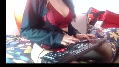 litacam30 online show from February 11, 2026, 5:07 pm