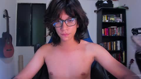 Literateboy online show from April 29, 2026, 1:43 am