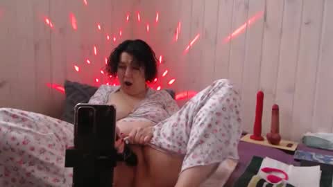 litisialove455 online show from January 13, 2026, 7:35 am