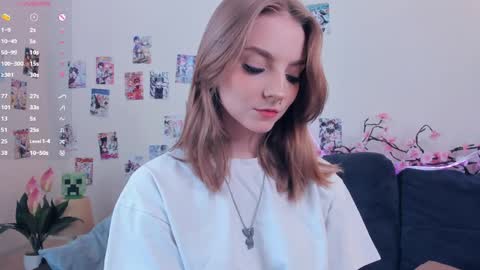 Snapshot of little__caprice chatting on May 19, 2026, 7:26 am Bella online show from May 19, 2026, 7:26 am