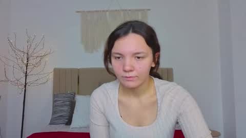 Snapshot of little_alexa18 chatting on November 4, 2025, 8:46 am Alexa online show from November 4, 2025, 8:46 am