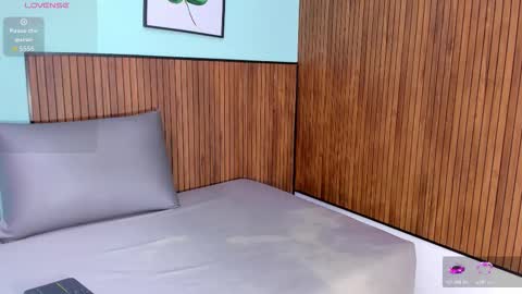 Snapshot of little_candygirl36 chatting on December 14, 2025, 7:51 pm little_candygirl36 online show from December 14, 2025, 7:51 pm