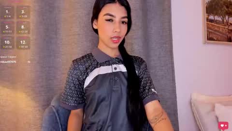 Snapshot of little_caprice_x chatting on March 8, 2025, 7:09 pm Ana online show from March 8, 2025, 7:09 pm