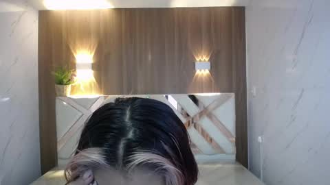 Cherri online show from November 19, 2025, 9:15 pm