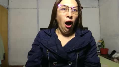 Diablita online show from October 1, 2025, 2:06 am