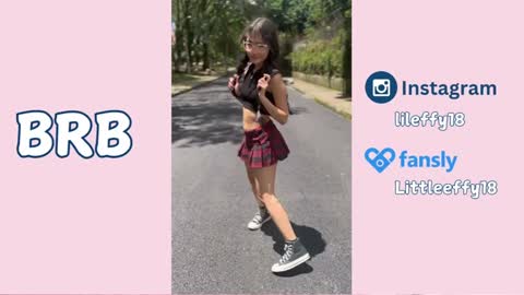 Snapshot of little_effy18_ chatting on December 17, 2024, 4:34 am Little Effy online show from December 17, 2024, 4:34 am