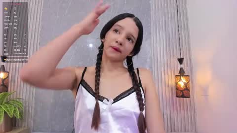 Snapshot of little_melody1 chatting on June 18, 2026, 1:37 pm little_melody1 online show from June 18, 2026, 1:37 pm