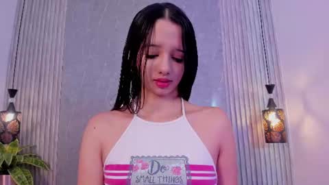 Snapshot of little_melody1 chatting on July 16, 2026, 11:49 am little_melody1 online show from July 16, 2026, 11:49 am