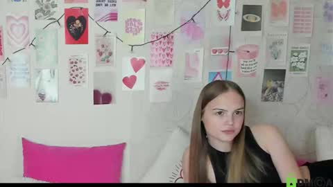 Kriss online show from November 14, 2025, 10:47 am