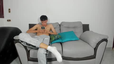 little_show_sexy online show from November 15, 2025, 3:48 am