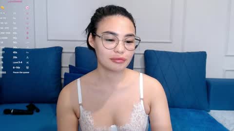 Snapshot of little_v1rgin_angel chatting on June 16, 2026, 12:41 pm Kwan online show from June 16, 2026, 12:41 pm