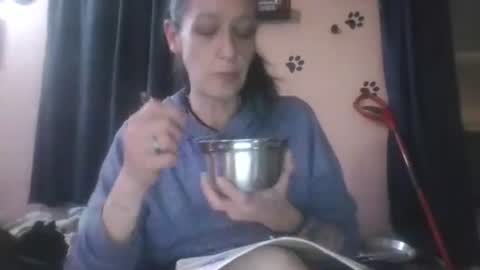 Snapshot of littlebigsquirt7945 chatting on January 6, 2026, 2:26 am Sady Jayne online show from January 6, 2026, 2:26 am