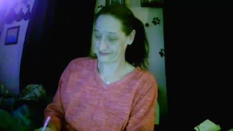 Snapshot of littlebigsquirt7945 chatting on January 19, 2026, 1:31 am Sady Jayne online show from January 19, 2026, 1:31 am