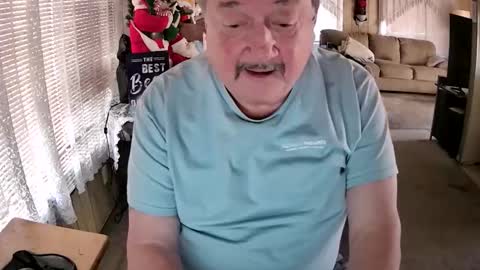 Snapshot of littled83057 chatting on December 2, 2025, 7:53 pm Littled83057 online show from December 2, 2025, 7:53 pm