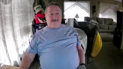 Snapshot of littled83057 chatting on December 17, 2025, 7:20 pm Littled83057 online show from December 17, 2025, 7:20 pm