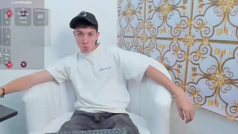 DANNY online show from November 15, 2025, 7:10 pm