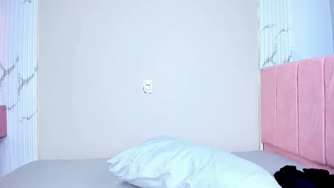 Vanne online show from January 5, 2026, 5:27 pm