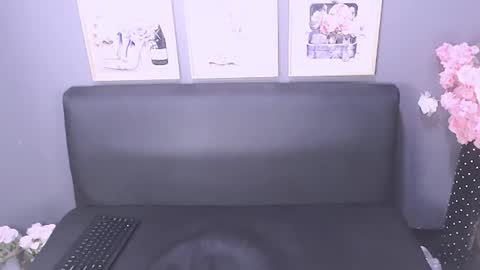 Snapshot of littleindianmilf chatting on January 3, 2025, 8:54 am littleindianmilf online show from January 3, 2025, 8:54 am