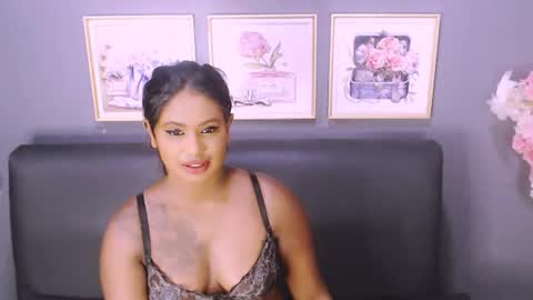 Snapshot of littleindianmilf chatting on January 28, 2025, 8:36 am littleindianmilf online show from January 28, 2025, 8:36 am
