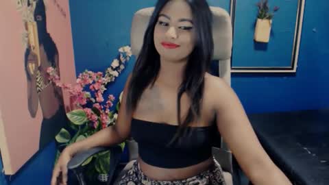 Snapshot of littleindianmilf chatting on September 17, 2025, 9:44 am littleindianmilf online show from September 17, 2025, 9:44 am