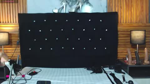 Snapshot of littlekloe_ chatting on September 11, 2025, 8:20 pm Litllekloe online show from September 11, 2025, 8:20 pm