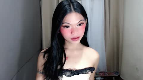 littlelace_ online show from March 23, 2026, 10:25 pm