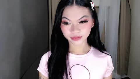 Snapshot of littlelace_ chatting on May 26, 2026, 11:56 pm littlelace_ online show from May 26, 2026, 11:56 pm