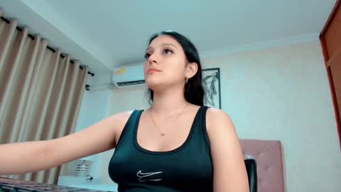 Sarahs Room online show from February 23, 2025, 3:56 am