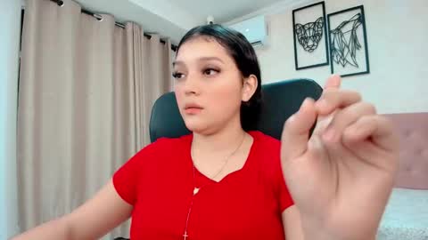 Sarahs Room online show from December 16, 2025, 10:04 pm