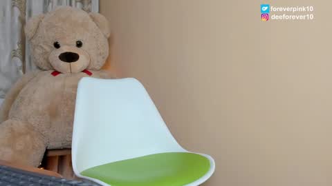 Pinky online show from January 31, 2025, 10:42 am