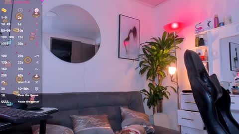 Snapshot of littlesexyrubi chatting on January 4, 2025, 9:54 am LITTLE SEXY RUBY online show from January 4, 2025, 9:54 am