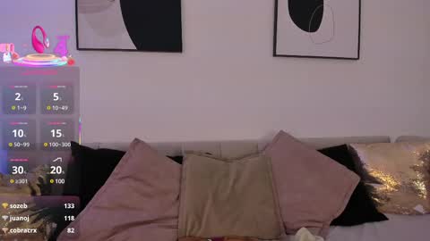    online show from March 8, 2025, 2:40 pm