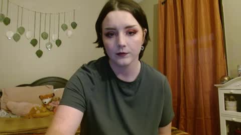 Snapshot of littlestpuppet chatting on April 6, 2026, 12:08 am Kori online show from April 6, 2026, 12:08 am