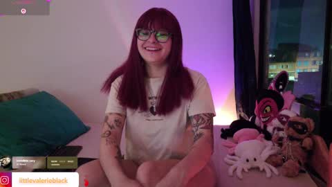 Snapshot of littlevalerie chatting on May 29, 2026, 1:25 am Valerie online show from May 29, 2026, 1:25 am