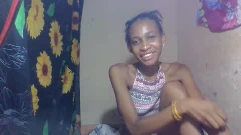 Snapshot of littleyanah chatting on February 17, 2026, 7:05 am yanah online show from February 17, 2026, 7:05 am