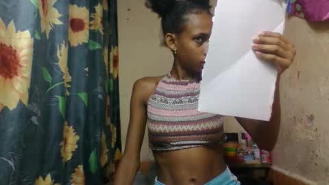 Snapshot of littleyanah chatting on February 26, 2026, 7:29 am yanah online show from February 26, 2026, 7:29 am