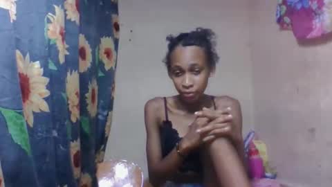 Snapshot of littleyanah chatting on March 18, 2026, 9:34 am yanah online show from March 18, 2026, 9:34 am