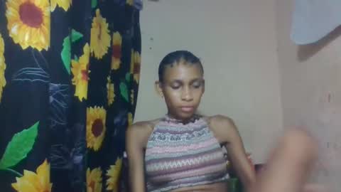 Snapshot of littleyanah chatting on April 25, 2026, 3:31 pm yanah online show from April 25, 2026, 3:31 pm