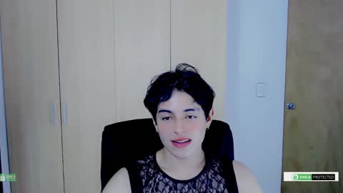 littlezhalem online show from November 25, 2025, 11:27 pm