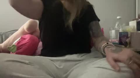 Snapshot of littytothetitty chatting on January 11, 2025, 1:37 am Nina online show from January 11, 2025, 1:37 am