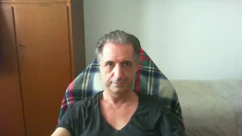 Snapshot of liuk53 chatting on April 10, 2026, 12:43 pm liuk53 online show from April 10, 2026, 12:43 pm