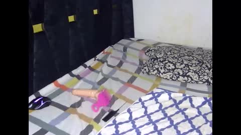 liv_horny online show from February 12, 2026, 9:15 am