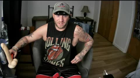 Snapshot of livingpuddle chatting on April 20, 2026, 2:36 am livingpuddle online show from April 20, 2026, 2:36 am